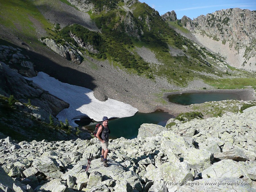 07 Salendo al lago Cabianca.JPG